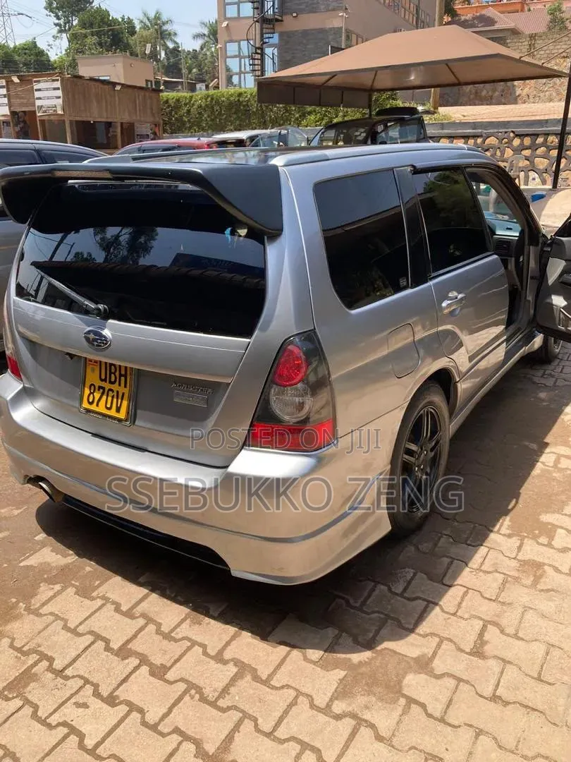 Subaru Forester 2006 Gray