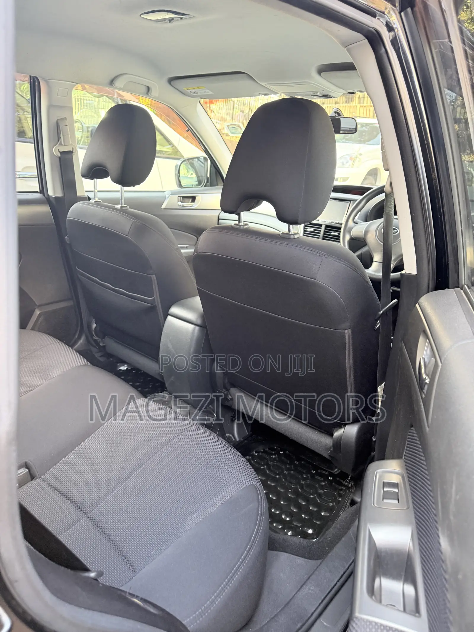 Subaru Forester 2010 Black