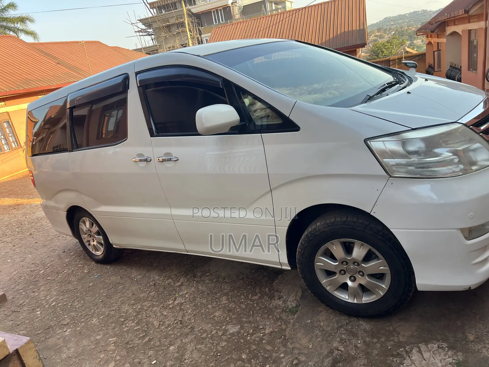 Toyota Alphard 2.4 Petrol AWD 2007 White