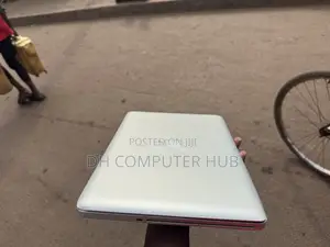 Laptop Apple MacBook Pro 8GB Intel Core i5 HDD 320GB