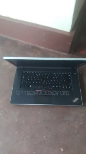Laptop Lenovo A10 2GB AMD HDD 128GB