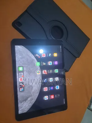 Apple iPad 10.2 (2019) 32 GB Gray