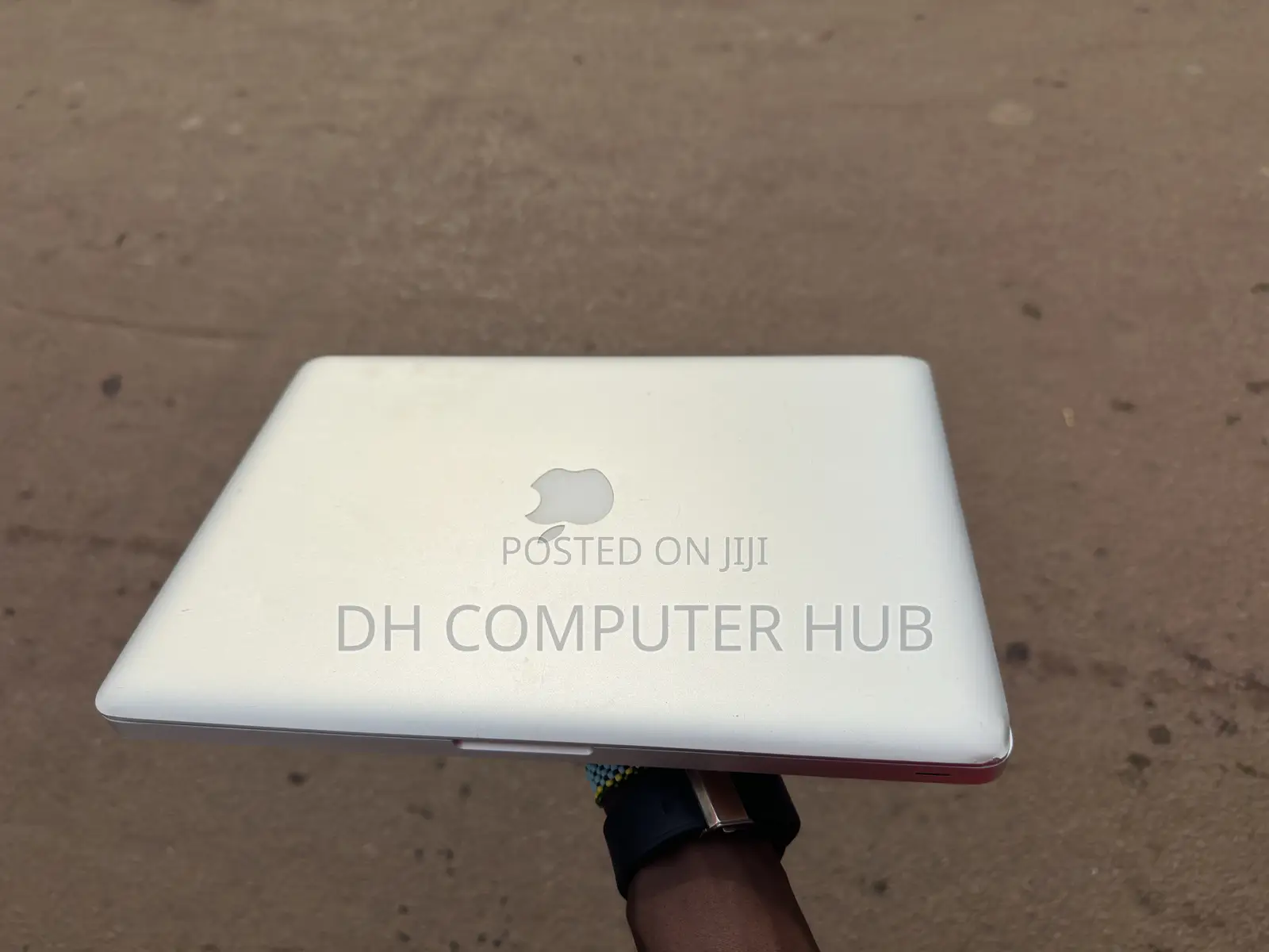 Laptop Apple MacBook Pro 8GB Intel Core i5 HDD 320GB