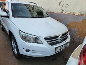 Volkswagen Tiguan 2015 White