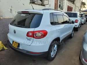 Volkswagen Tiguan 2015 White