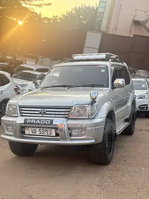 Toyota Land Cruiser Prado 2002 Silver