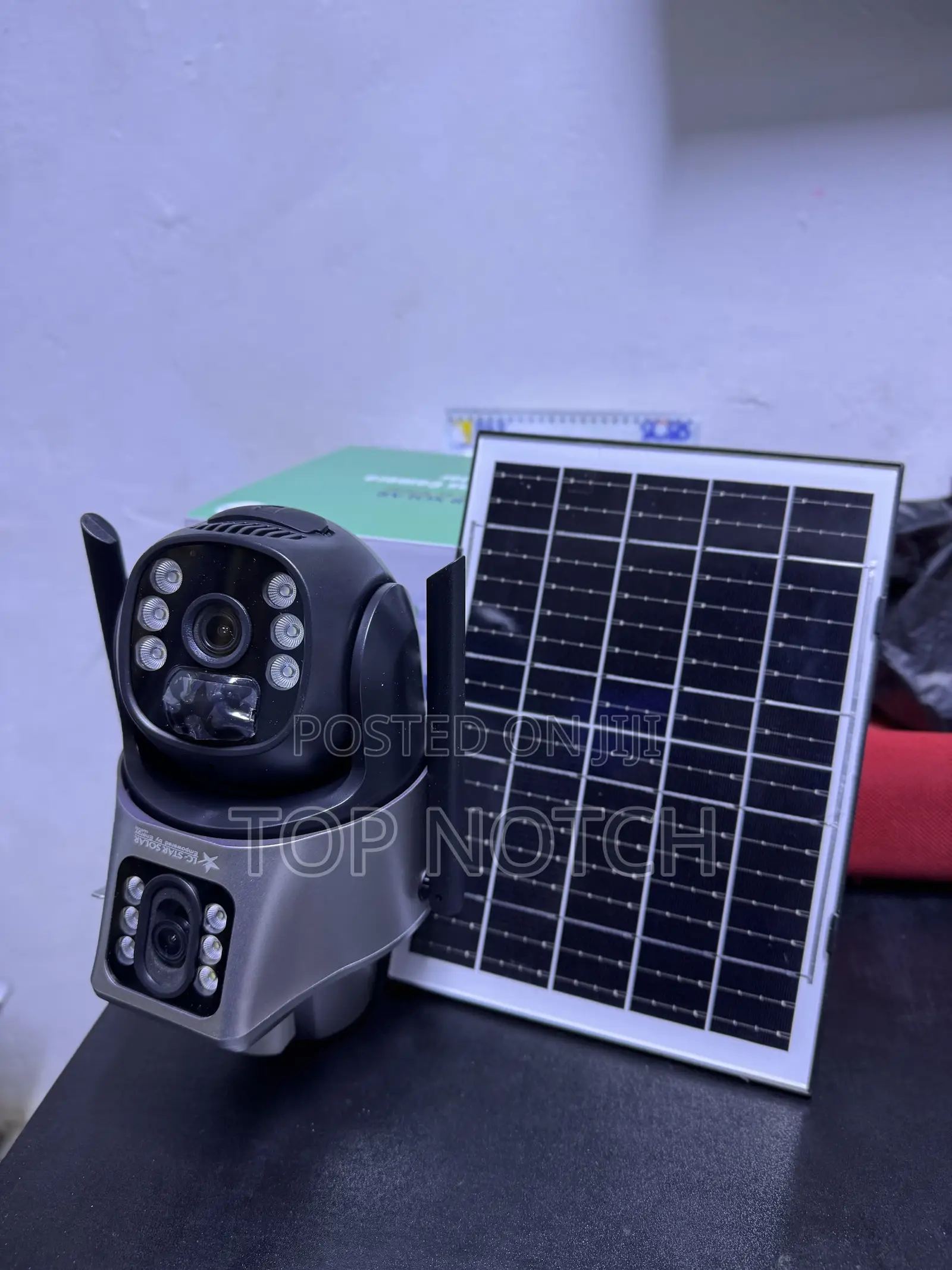 Solar Camera 2 Screens
