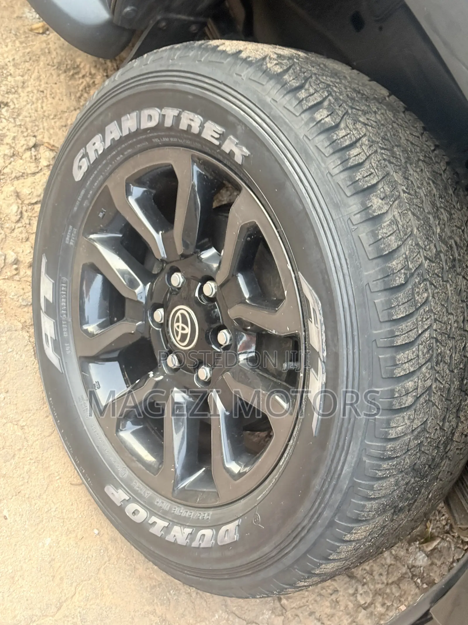 Toyota Hilux 2020 Black