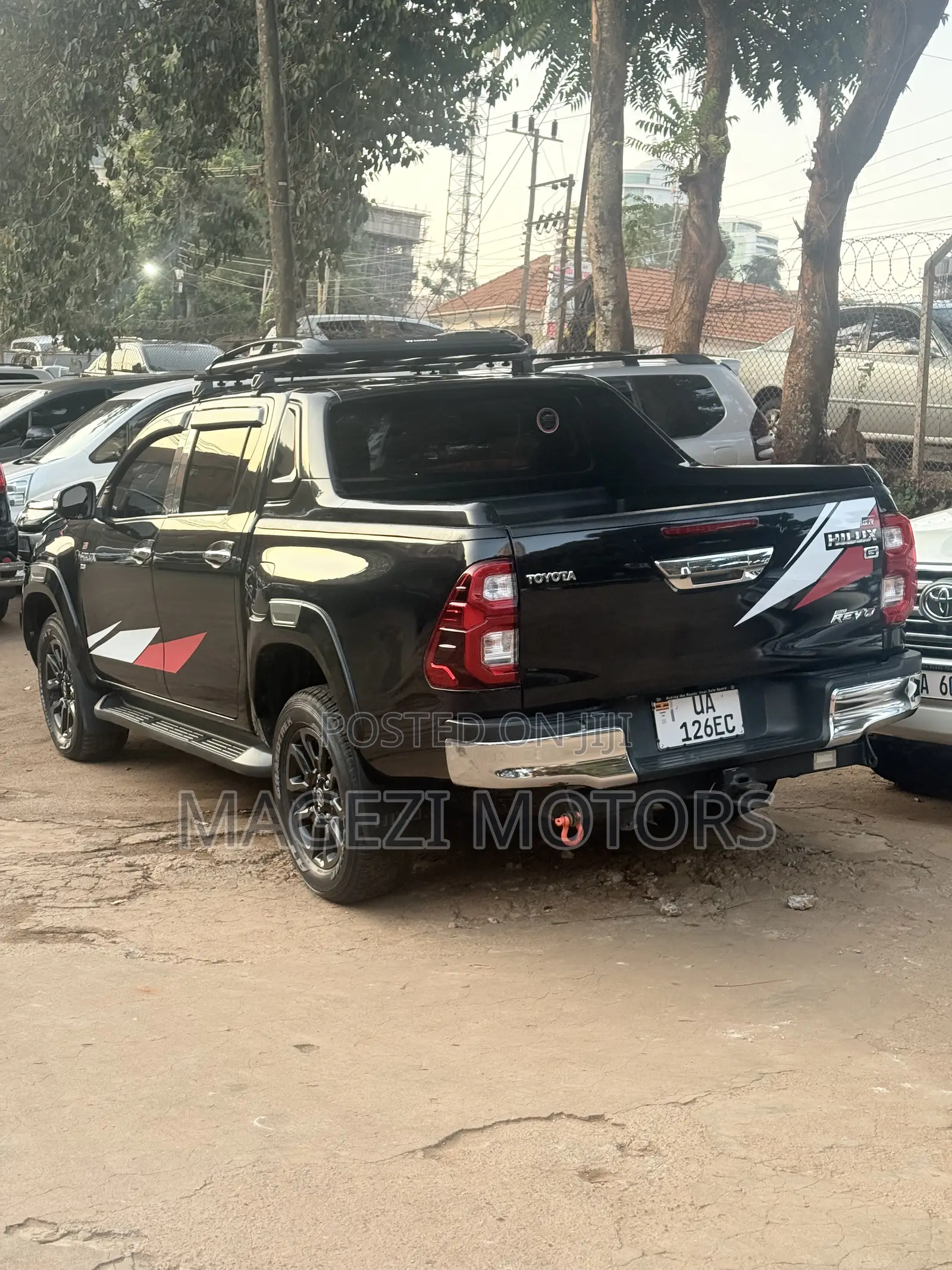 Toyota Hilux 2020 Black