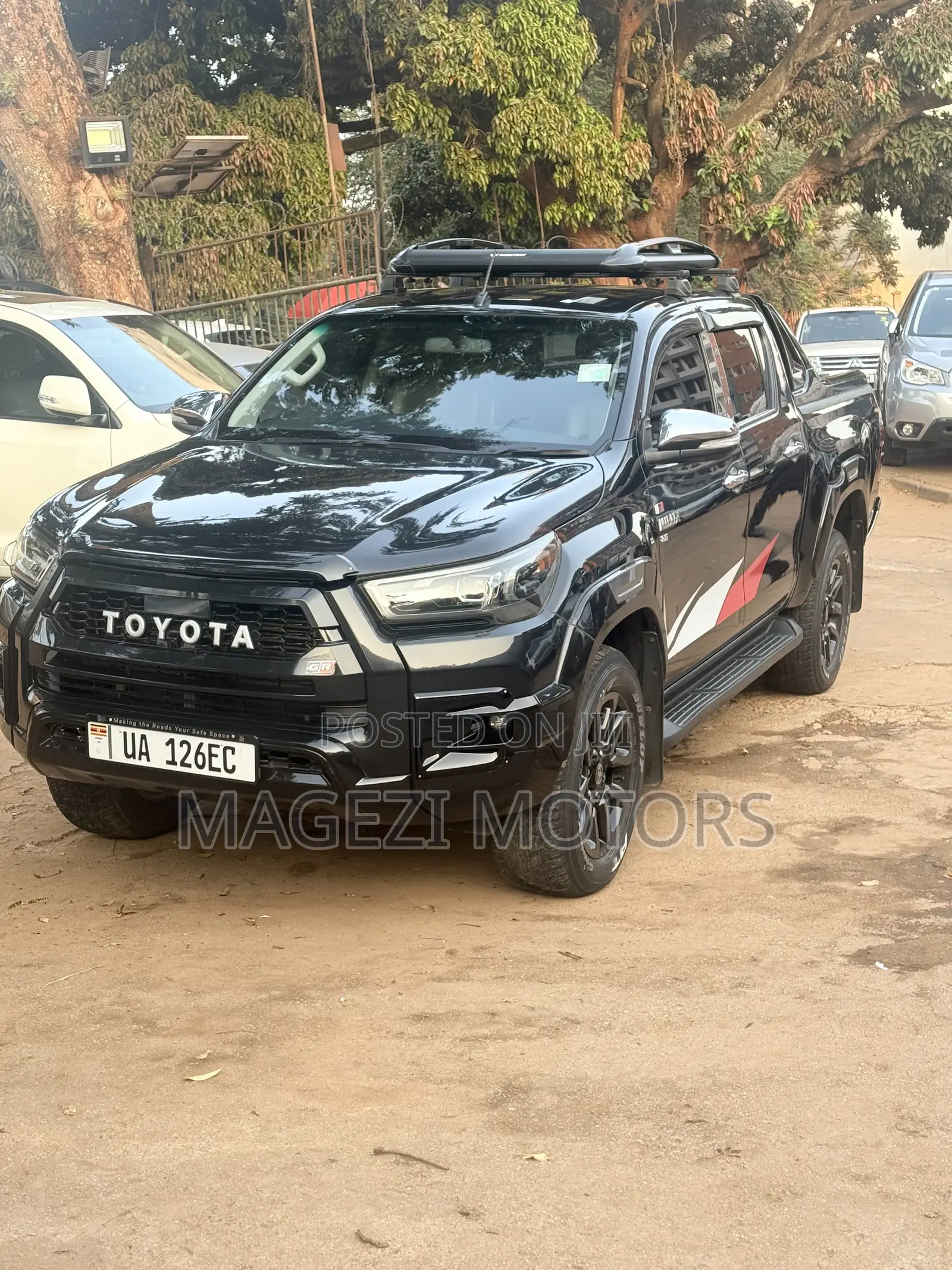 Toyota Hilux 2020 Black