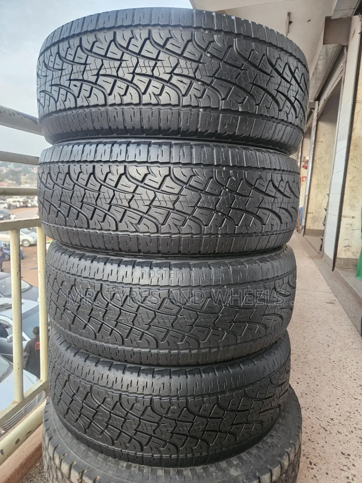 Incase You Need 235 65 R17 Fast Class Used Tires in Pireli Type.