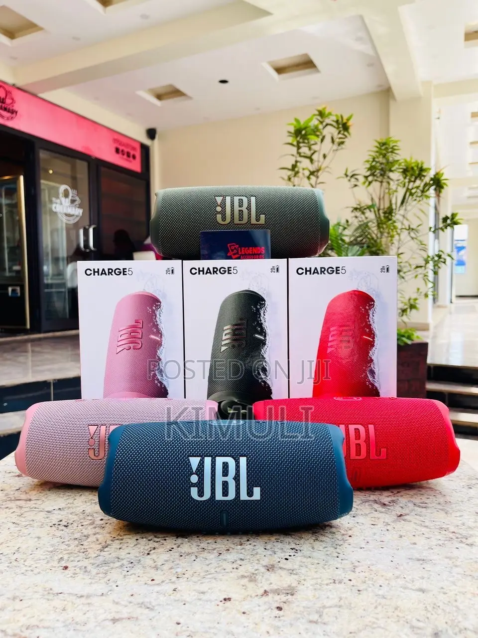 JBL Charge 5