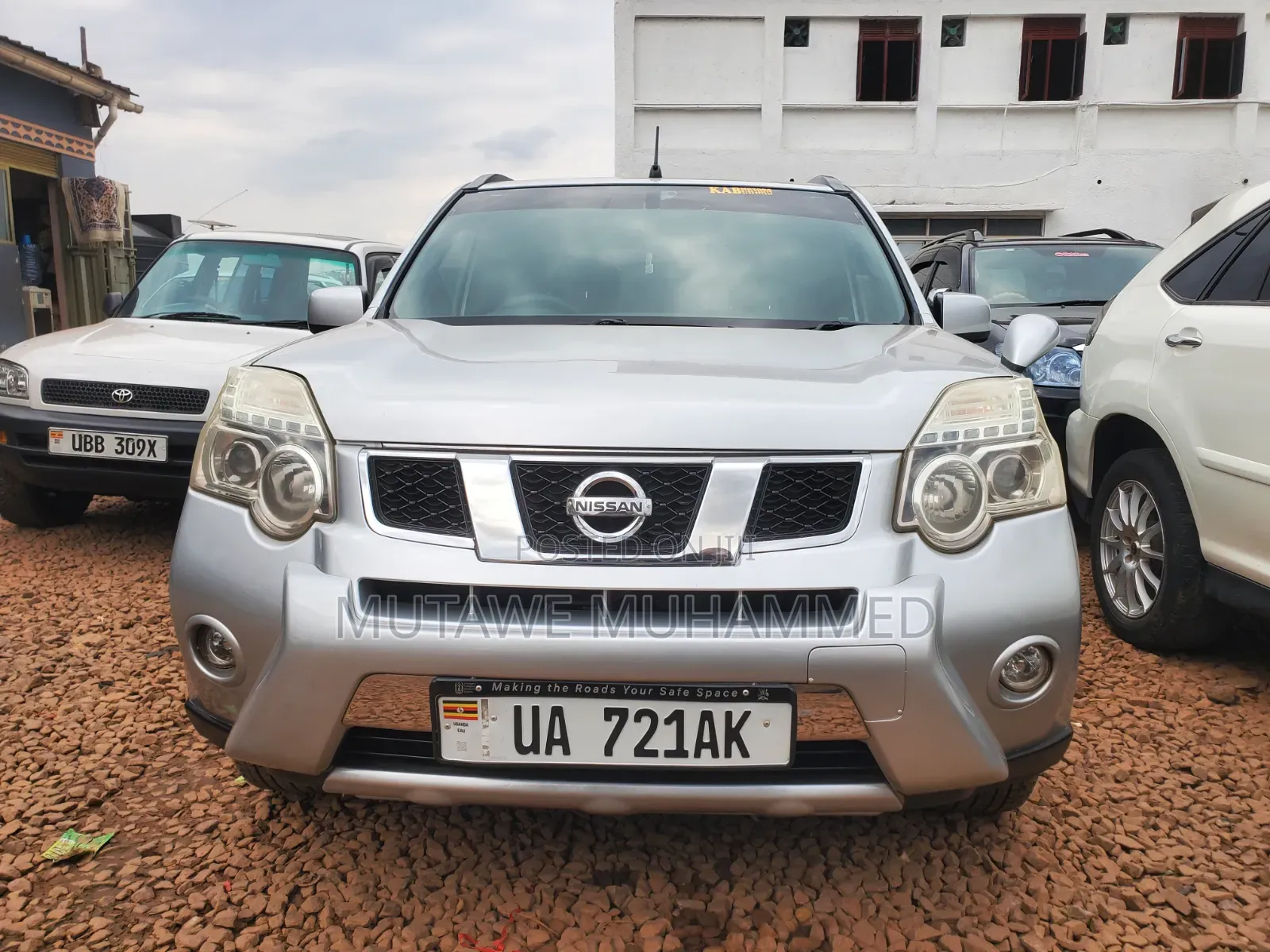 Nissan X-Trail 2010 Silver