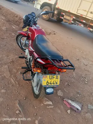 Bajaj CT 110X 2022 Red
