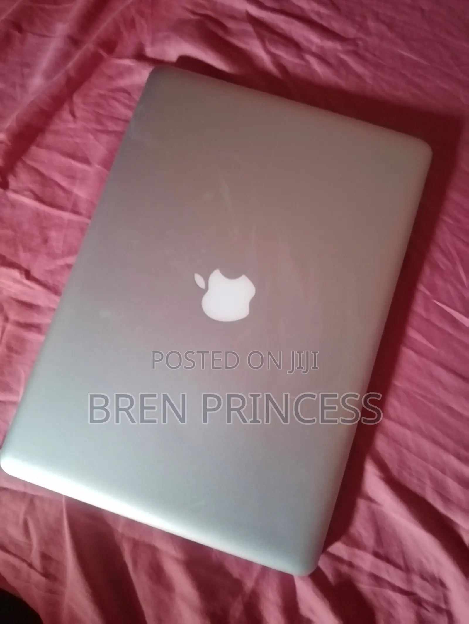 Laptop Apple MacBook 2012 8GB Intel Core i5 SSD 500GB
