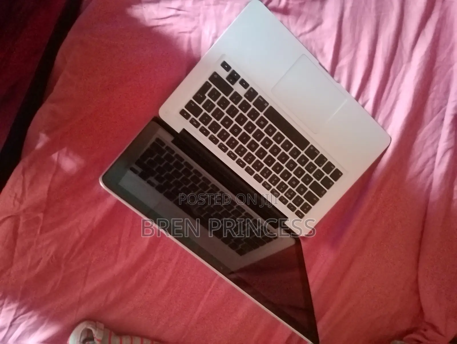 Laptop Apple MacBook 2012 8GB Intel Core i5 SSD 500GB