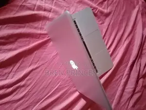 Laptop Apple MacBook 2012 8GB Intel Core i5 SSD 500GB