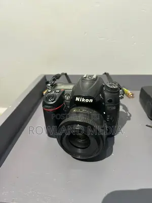 Nikon D7000