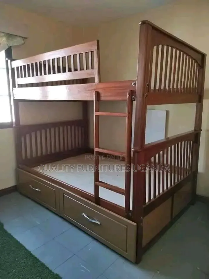 4x6 Mugavu Wooden Decker Bed