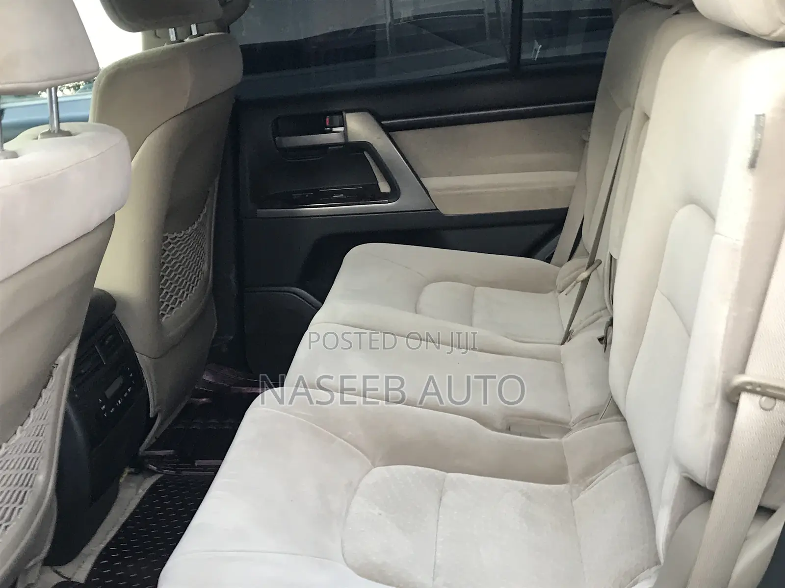 Toyota Land Cruiser Prado 2018 White