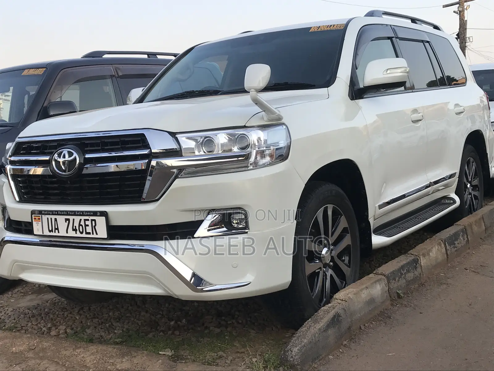 Toyota Land Cruiser Prado 2018 White