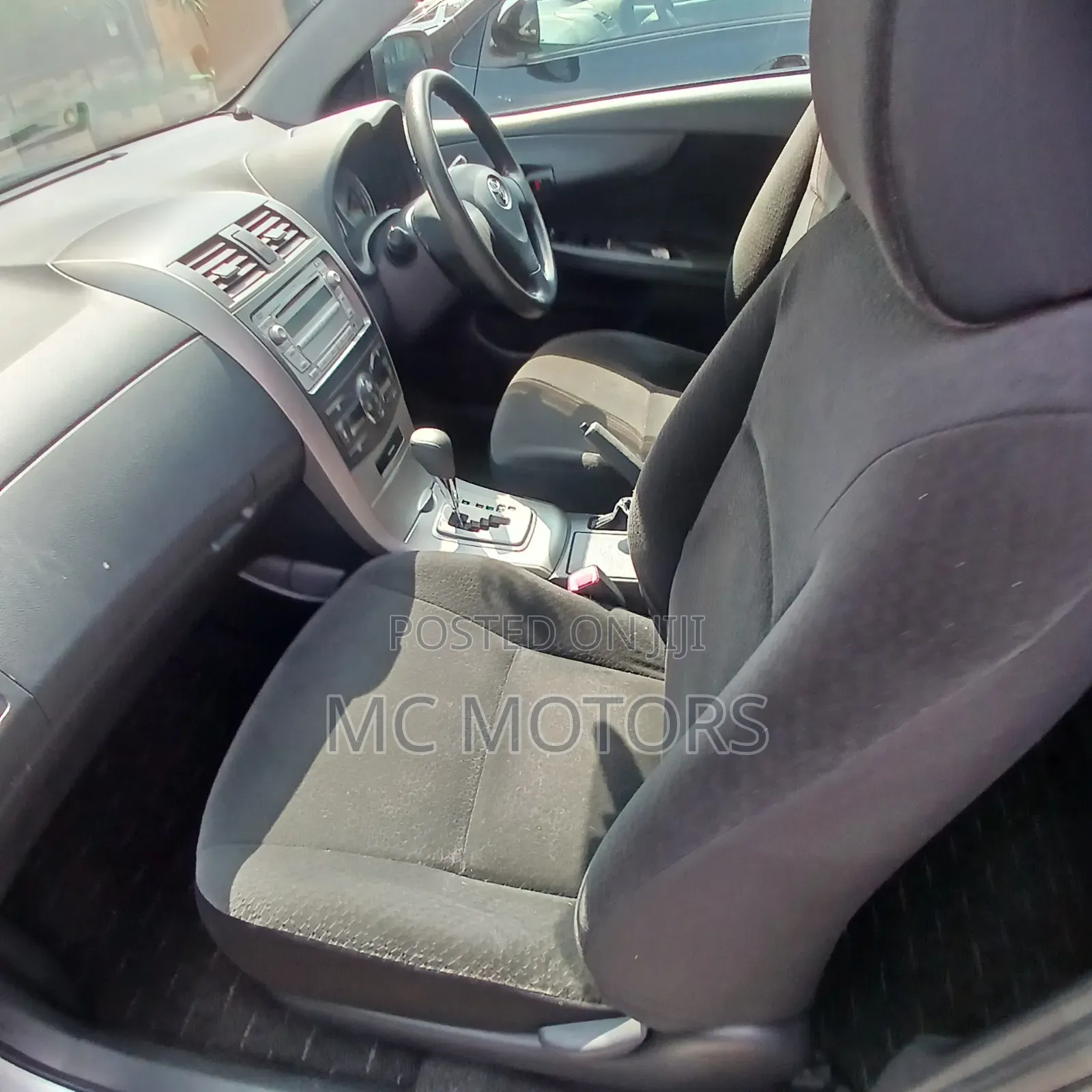 Toyota Corolla Fielder 2012 Silver