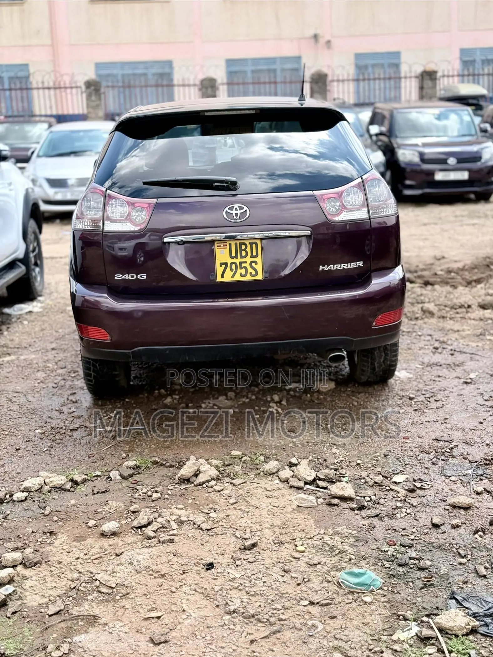 Toyota Harrier 2010 Maroon