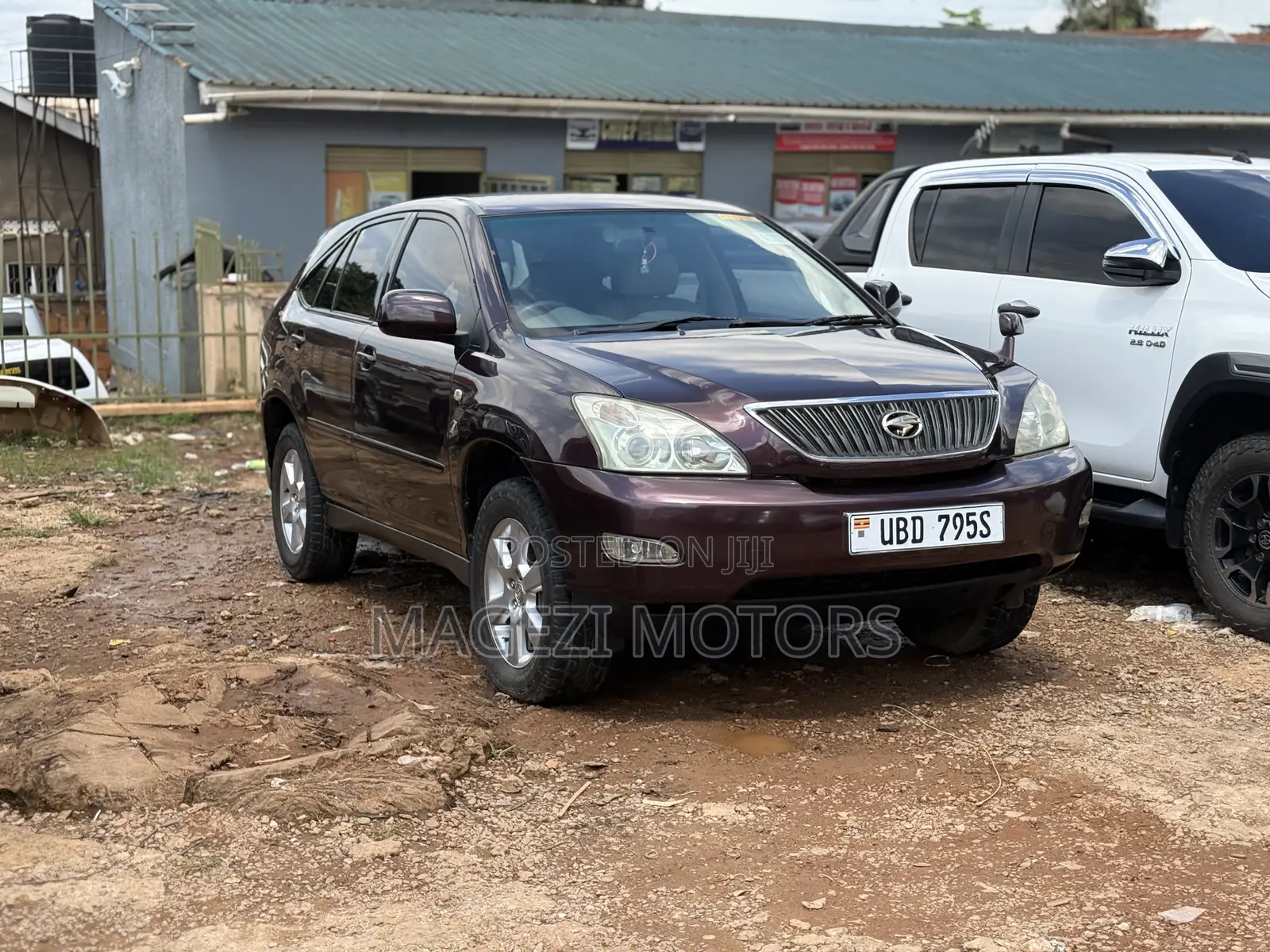Toyota Harrier 2010 Maroon