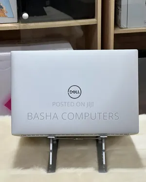 New Laptop Dell Precision 5560 16GB Intel Core i7 SSD 512GB