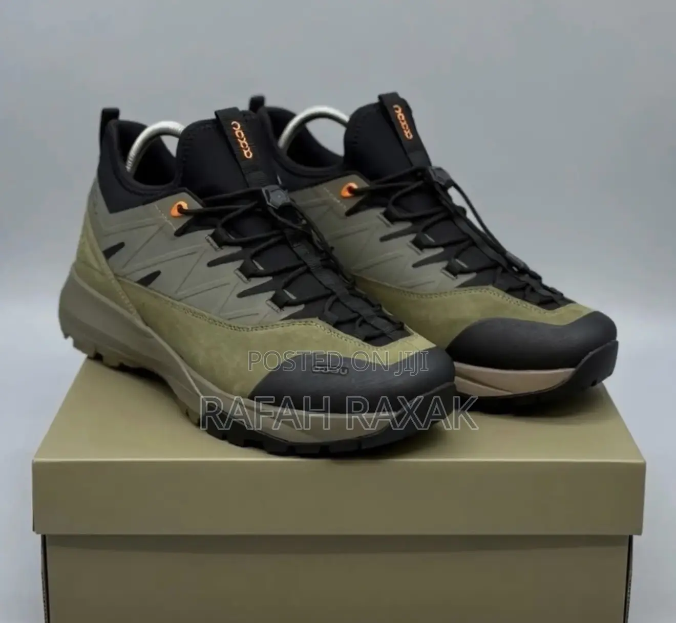 Men’S Classic Green Ecco Sagestride Casual Leather Sneakers