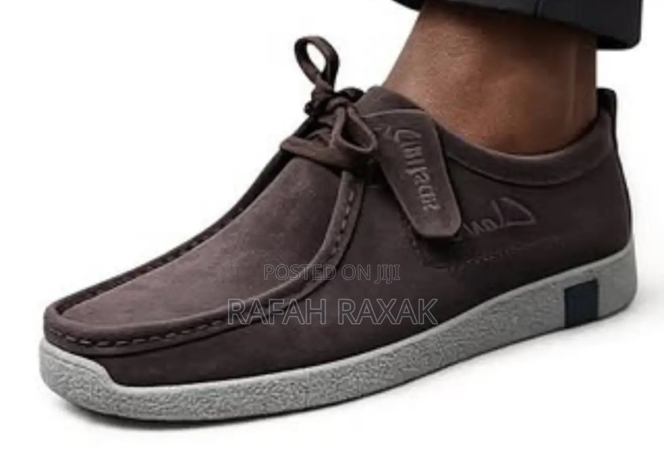 Men’S Dark Tan Suede Clarks Wallabees Boat Shoes