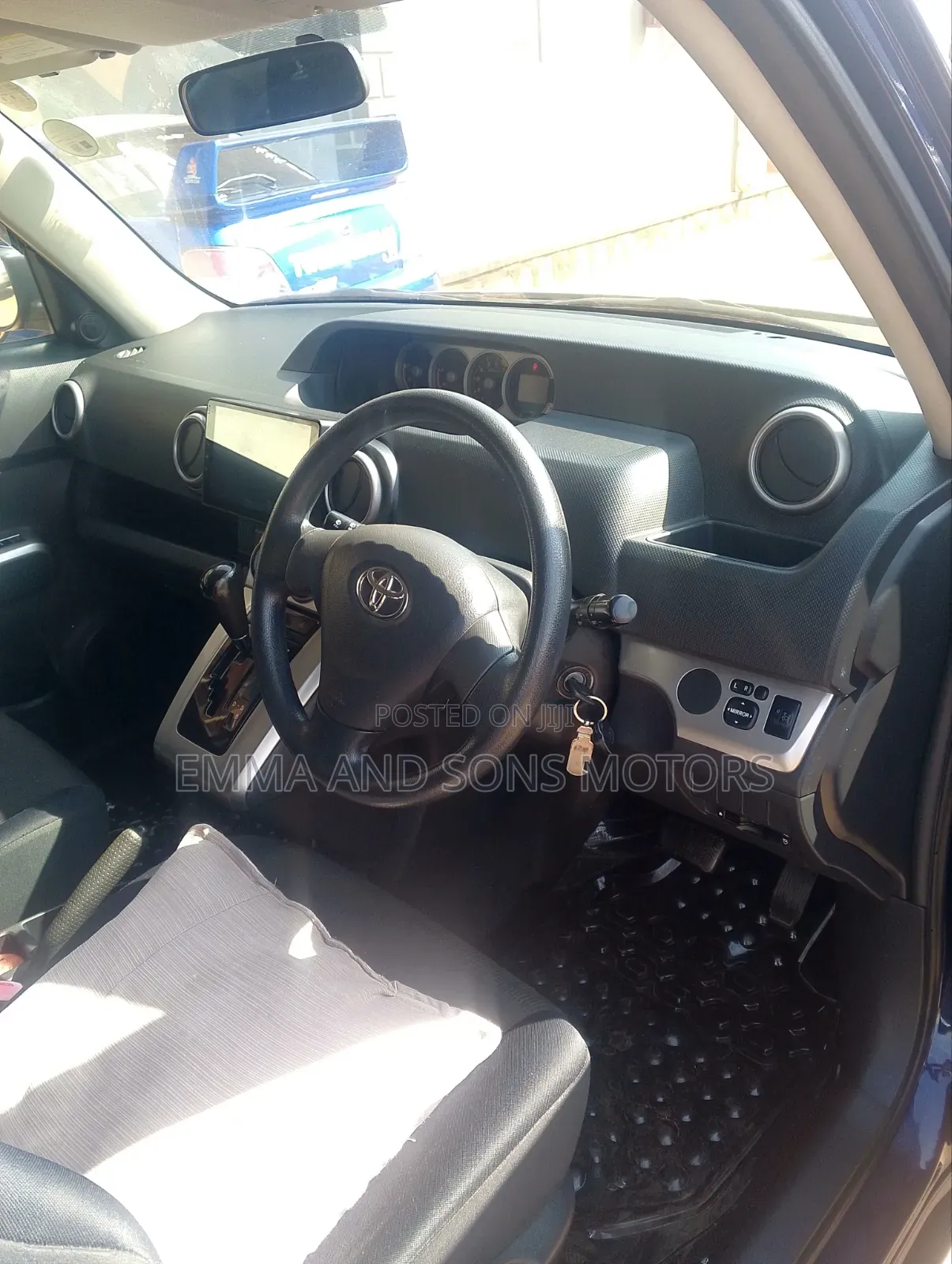 Toyota Corolla Rumion 2012 Black