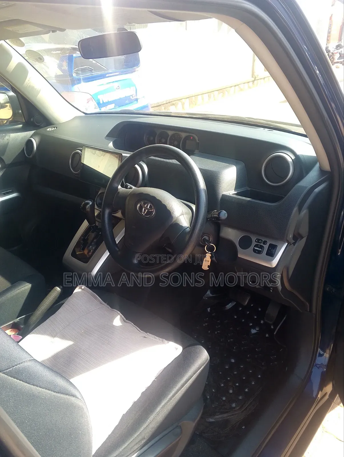 Toyota Corolla Rumion 2012 Black