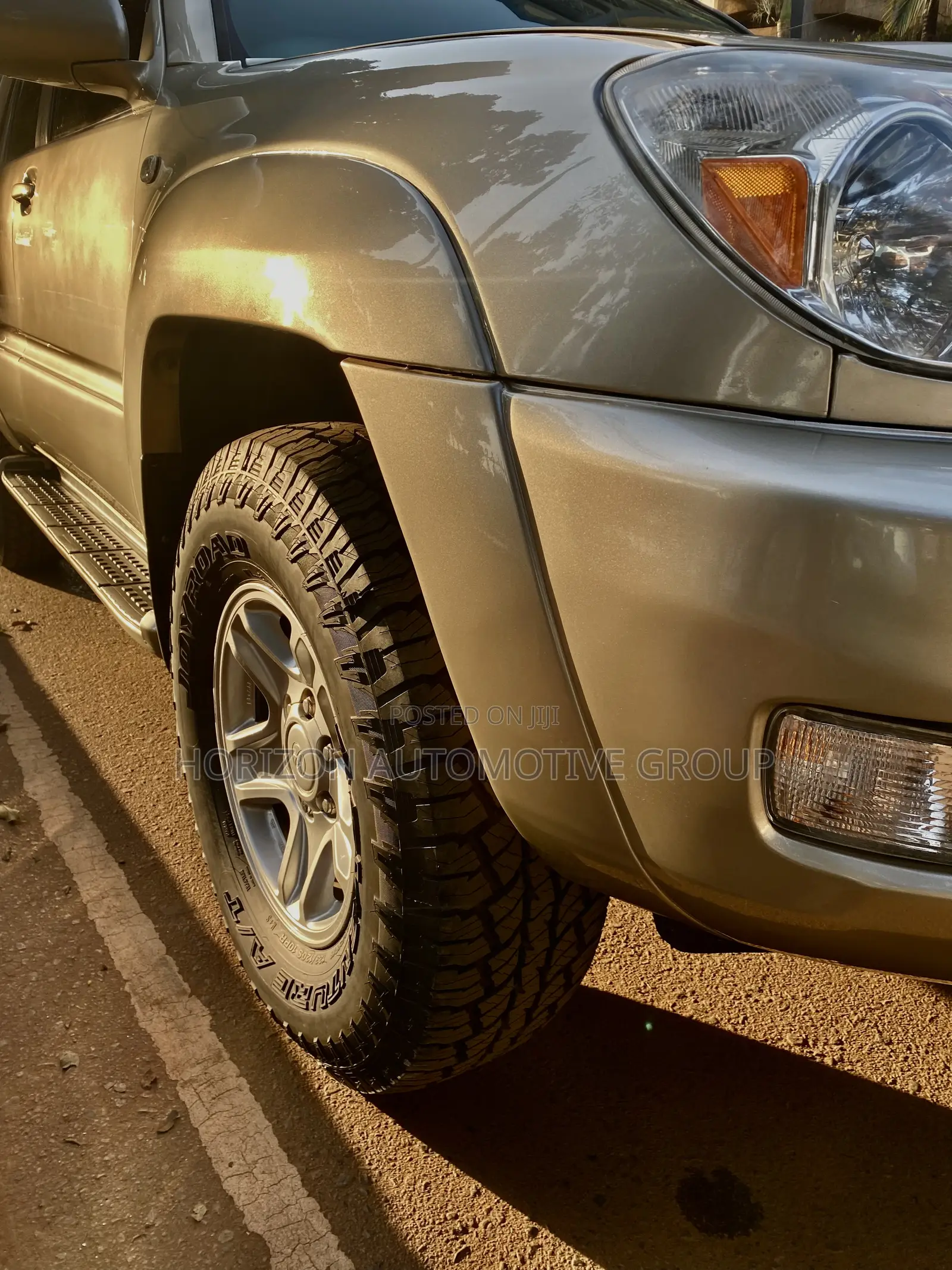 Toyota Hilux Surf 2003 Gold