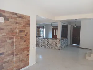 6bdrm Mansion in Nakawa for sale
