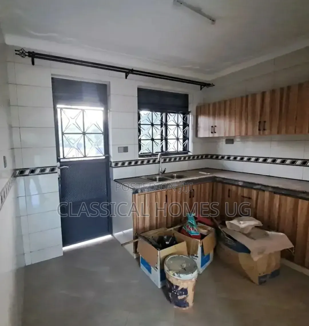 2bdrm Apartment in Muyenga, Central Division for rent