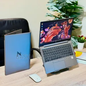 New Laptop HP ZBook Firefly 14 G7 16GB Intel Core i7 SSHD+SSD 512GB