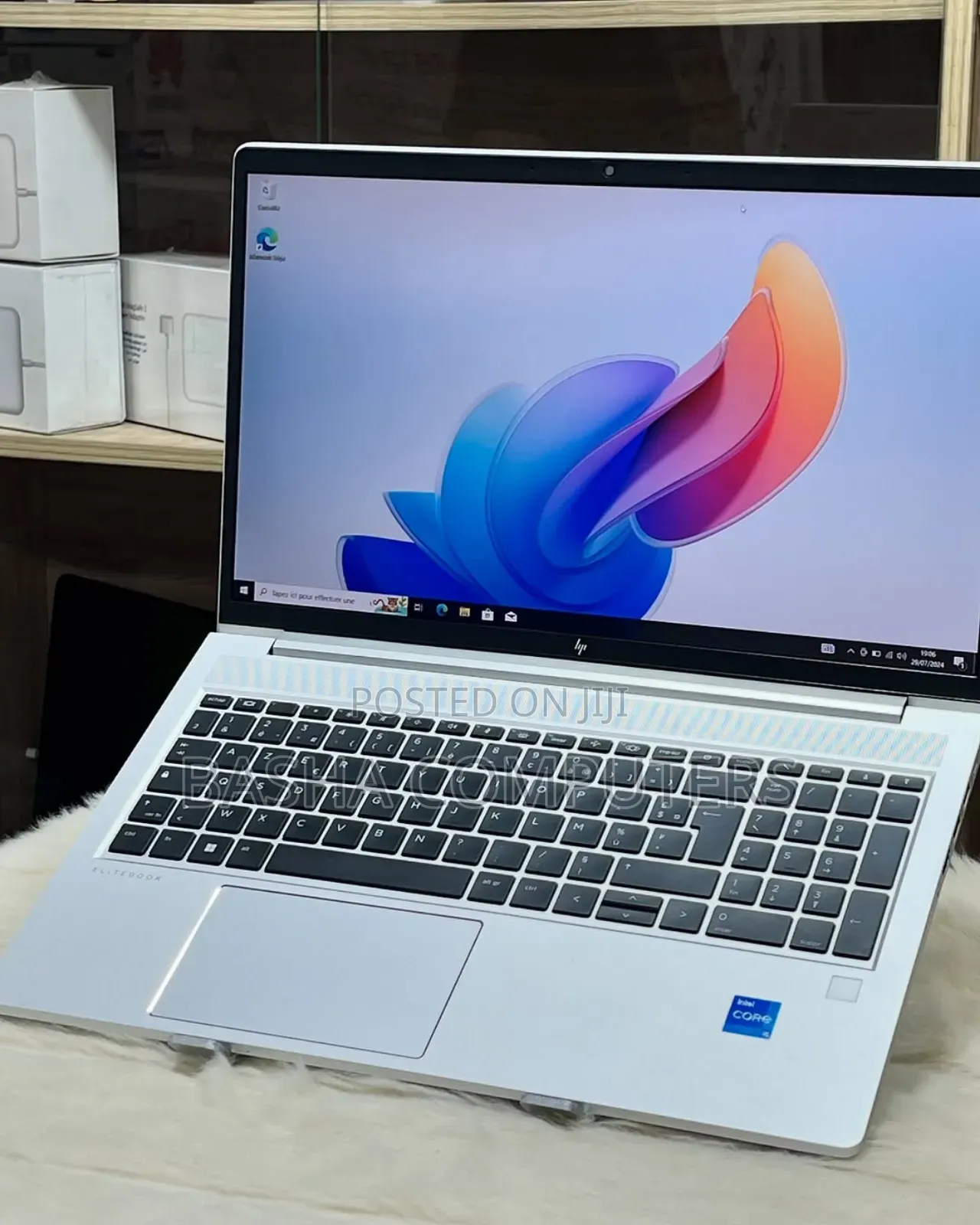 New Laptop HP EliteBook 640 G9 16GB Intel Core i7 SSHD+SSD 512GB