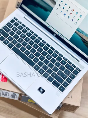 New Laptop HP ProBook 440 G9 16GB Intel Core i7 SSHD+SSD 512GB