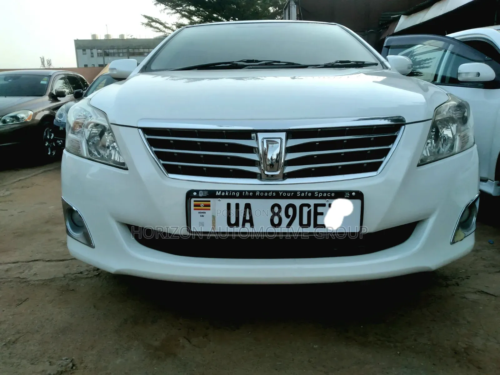 Toyota Premio 2010 White