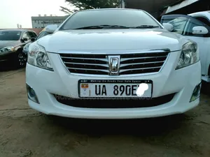 Toyota Premio 2010 White
