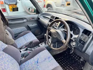 Toyota RAV4 Automatic 2000 Green
