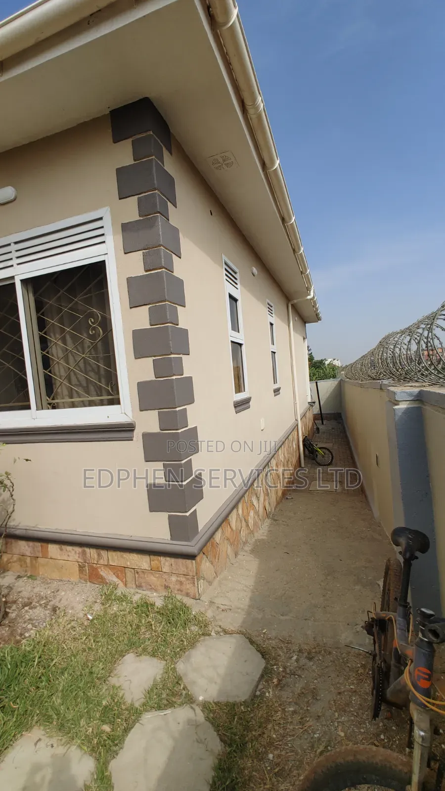 Painting Services – Walls, Metals, Floors, Ceilings, Kerbs, Wood Etc