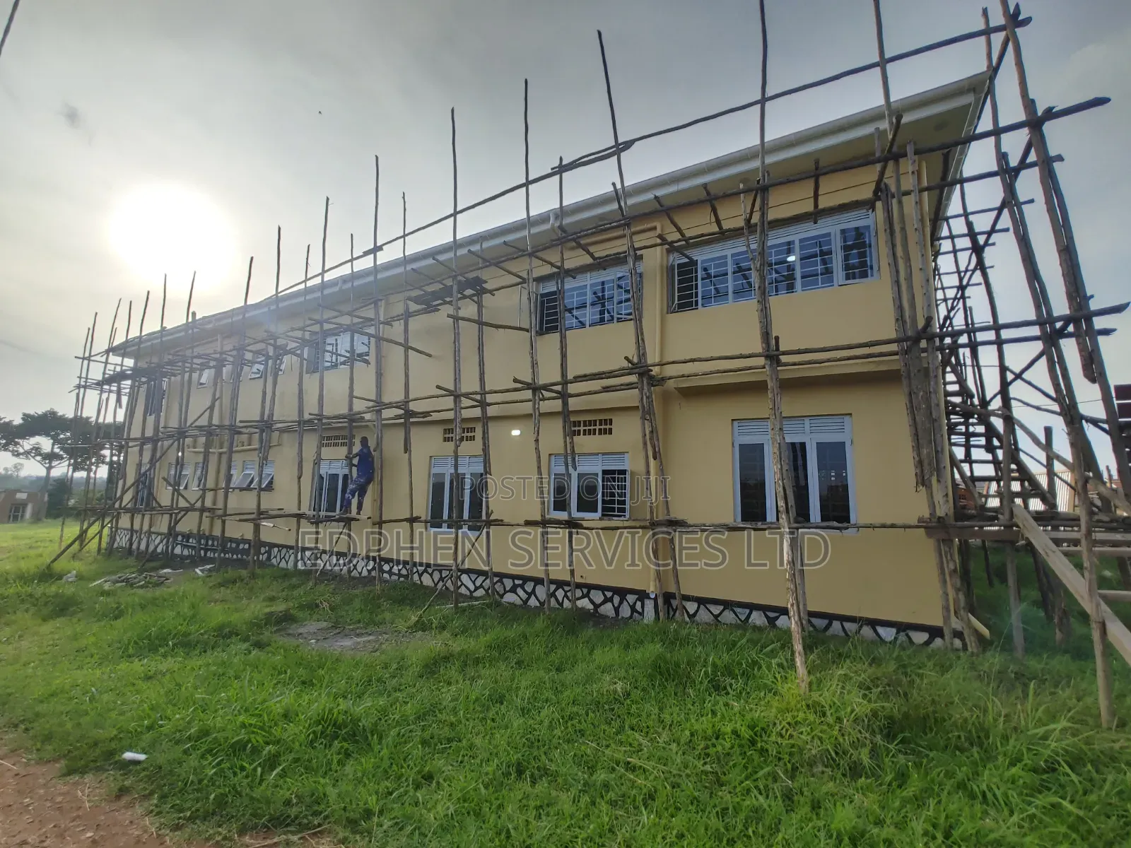 Painting Services – Walls, Metals, Floors, Ceilings, Kerbs, Wood Etc