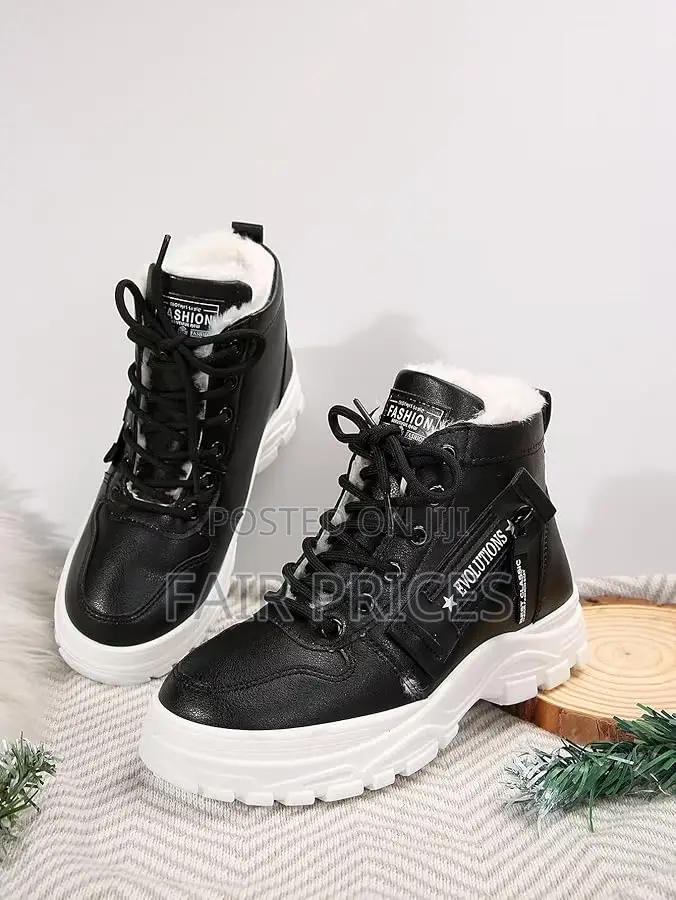 Evolution Women’S Boot Shoes