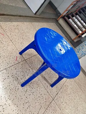 Round Plastic Blue Table for Restaurant