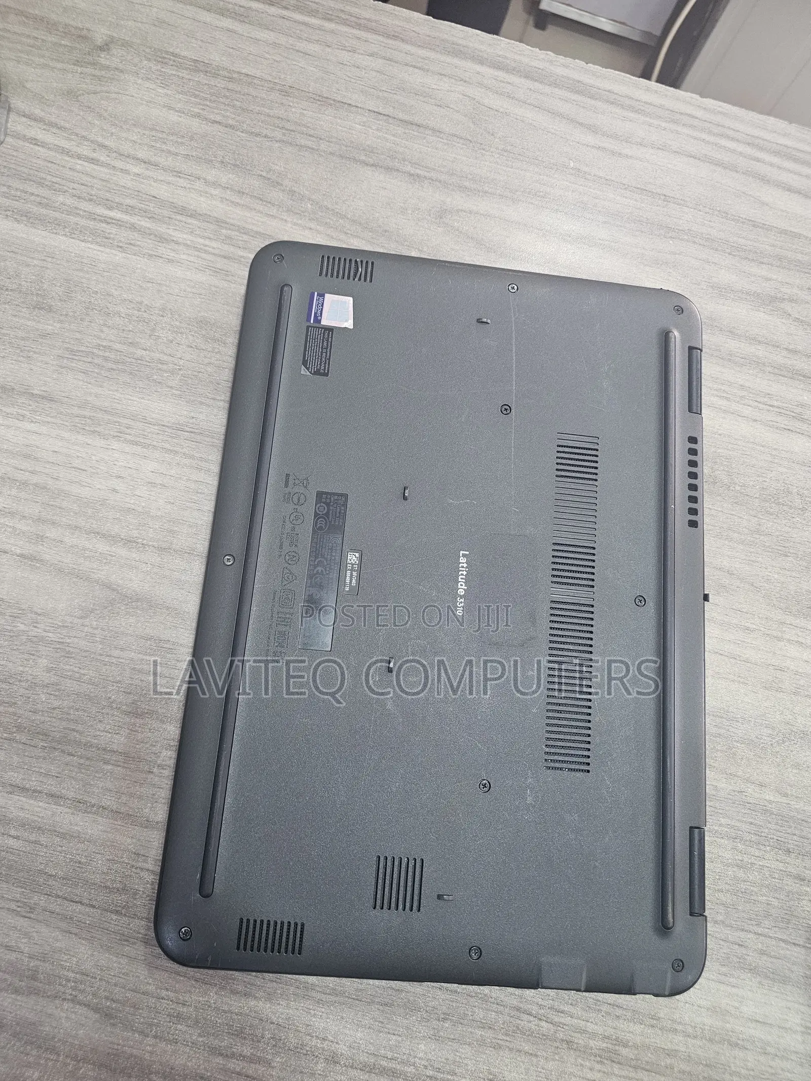 Laptop Dell Latitude 3310 4GB Intel Core i3 SSD 128GB