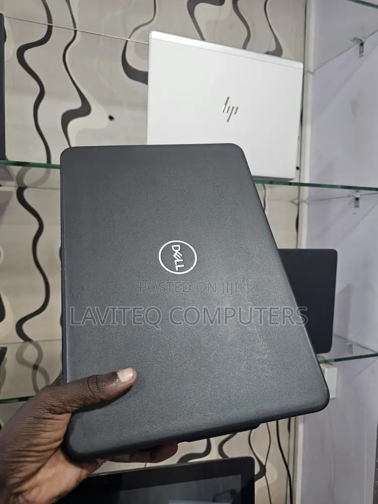 Laptop Dell Latitude 3310 4GB Intel Core i3 SSD 128GB