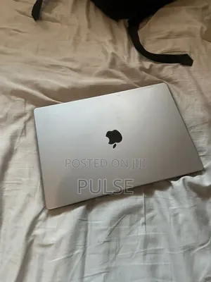 Laptop Apple MacBook Pro 2023 M2 Max 16GB Apple M4 Pro SSD 512GB