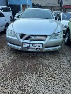 Toyota Mark X 2005 Silver